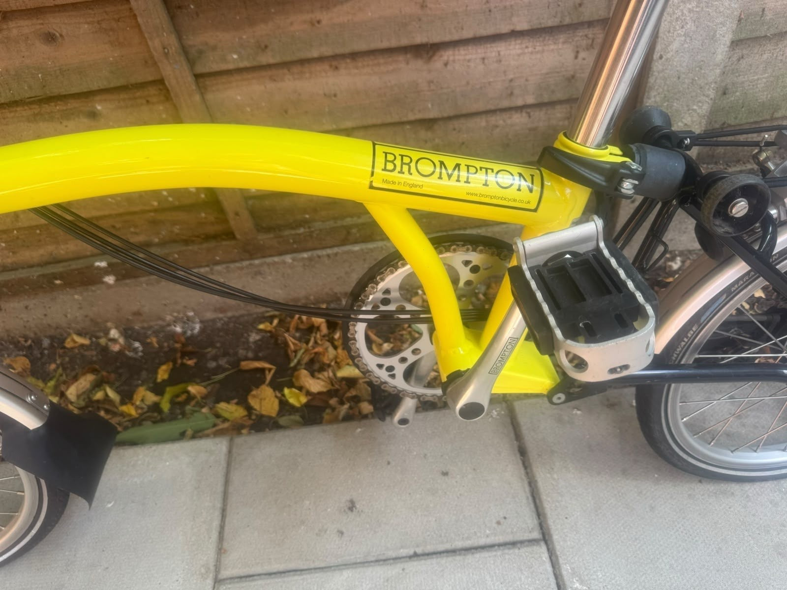 Classic 6-Speed Brompton Folding Bicycle - yellow Excellent condition