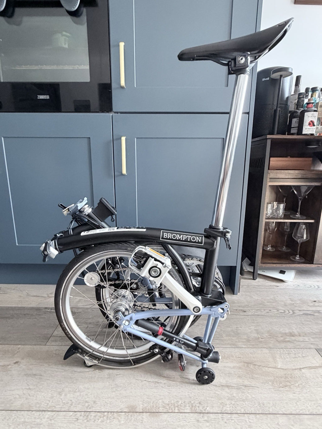 Brompton C Line Explore 3 - Speed, excellent c., Dynamo Lights, Quick Sale
