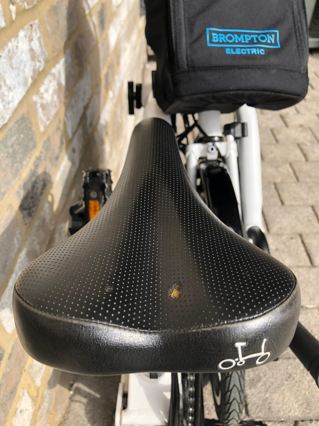 Brompton Electric White Mid 2 Speed (M2L) - Ex-Demo - VERY CHEAP GREAT DEAL!