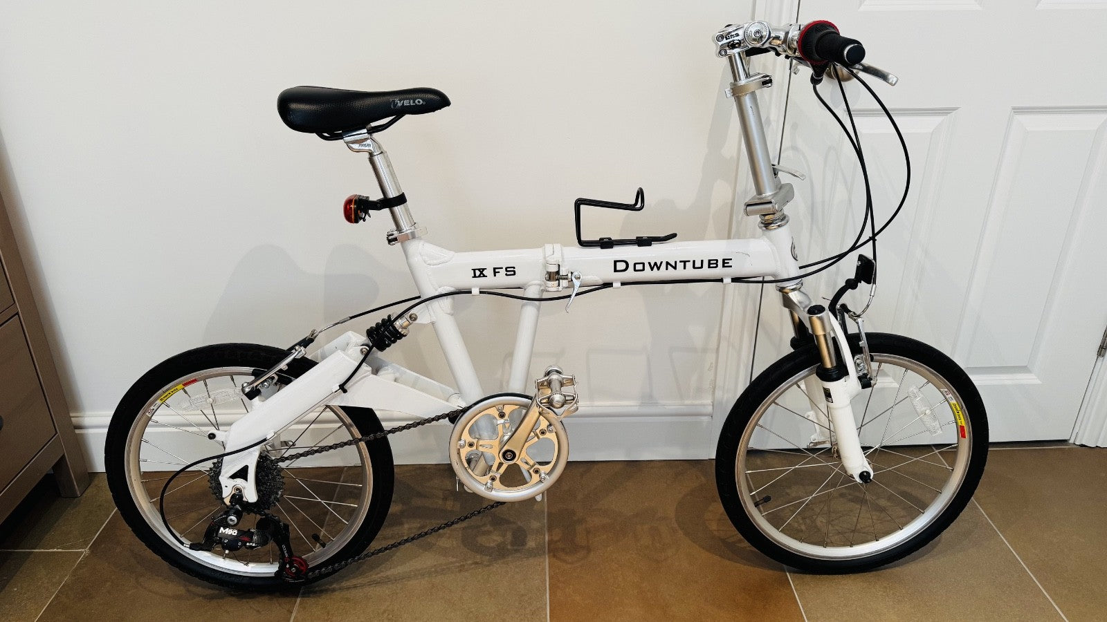 Downtube 9FS Full Suspension Folding Bike - White 20" Excellent Used Condition