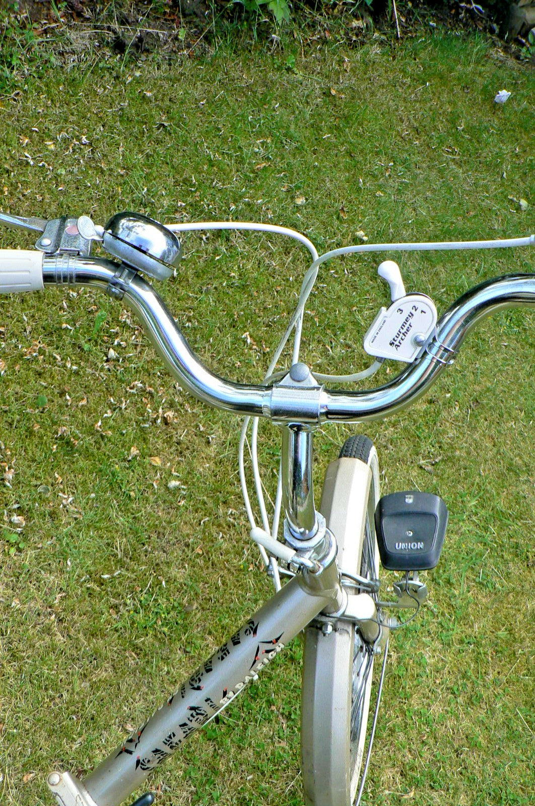 RALEIGH SAFARI FOLDING  3Spd BICYCLE  - ORIGINAL - With Stand, lights