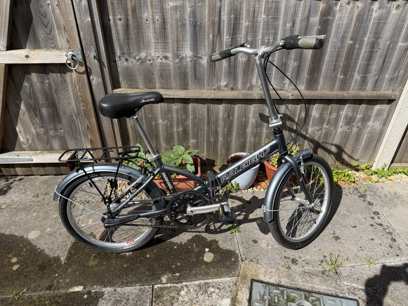 Raleigh Parkway Lite Folding Bike 3-Speed