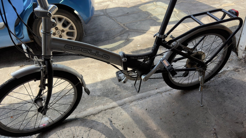 Folding Bike Apollo Transit 20”wheels Aluminium Frame 6 Gears Revoshift.