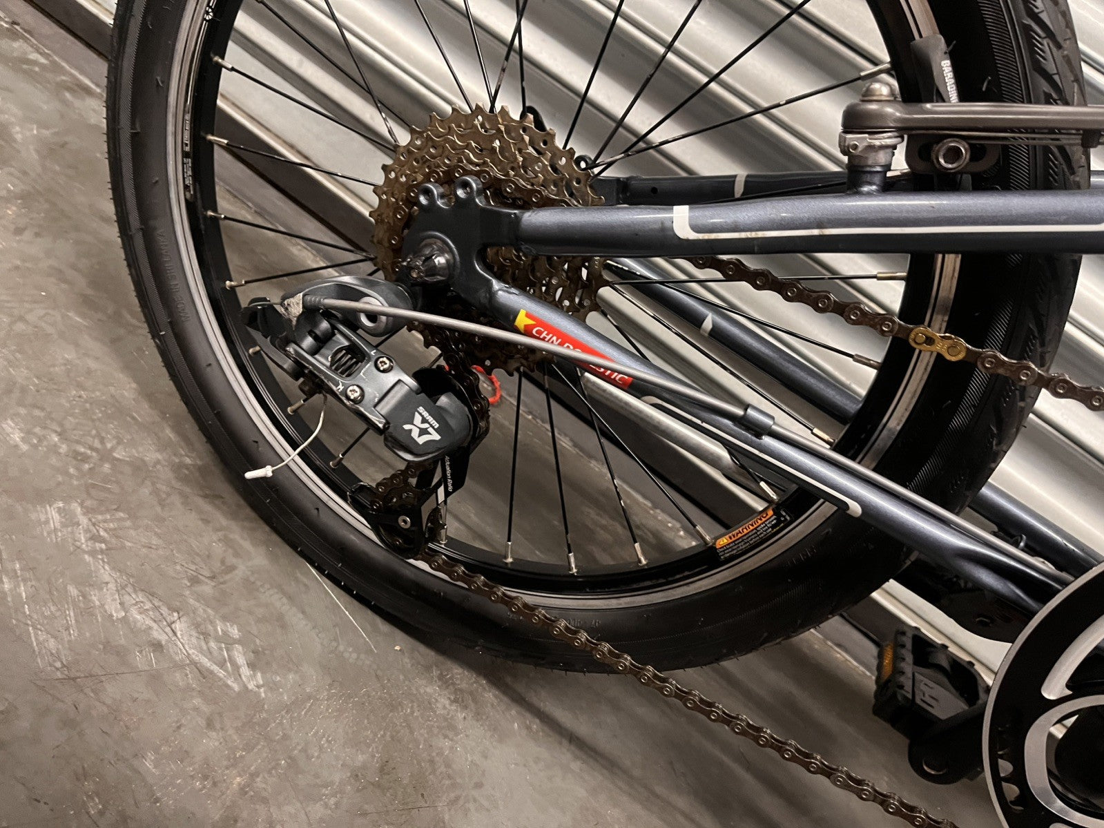 Dahon Archer P8 City Bike 8 Speed Folding Bike