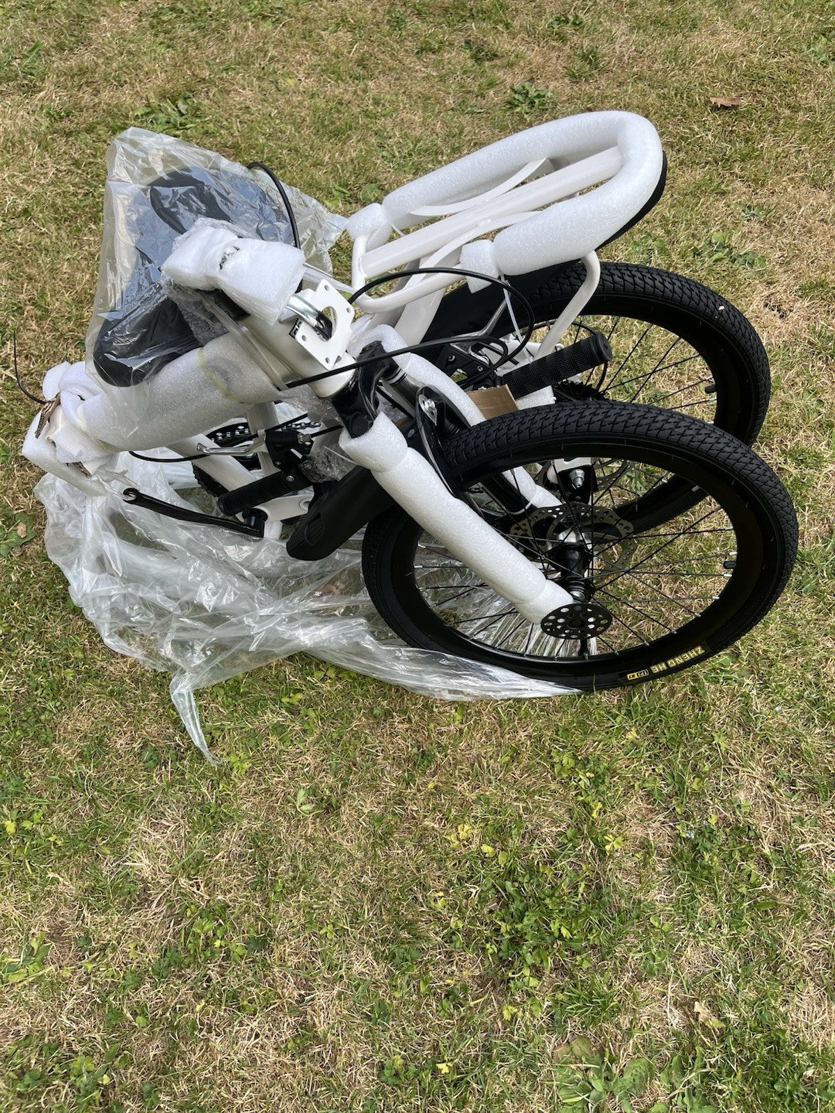 Folding Bike (RED ONLY) for Easy Packaging and Transport for Easy Storage