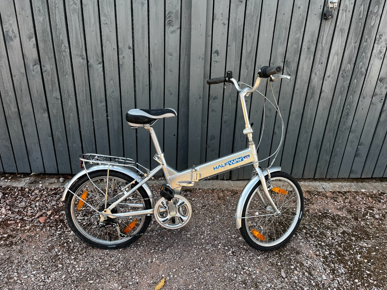 Giant Halfway Folding Bike