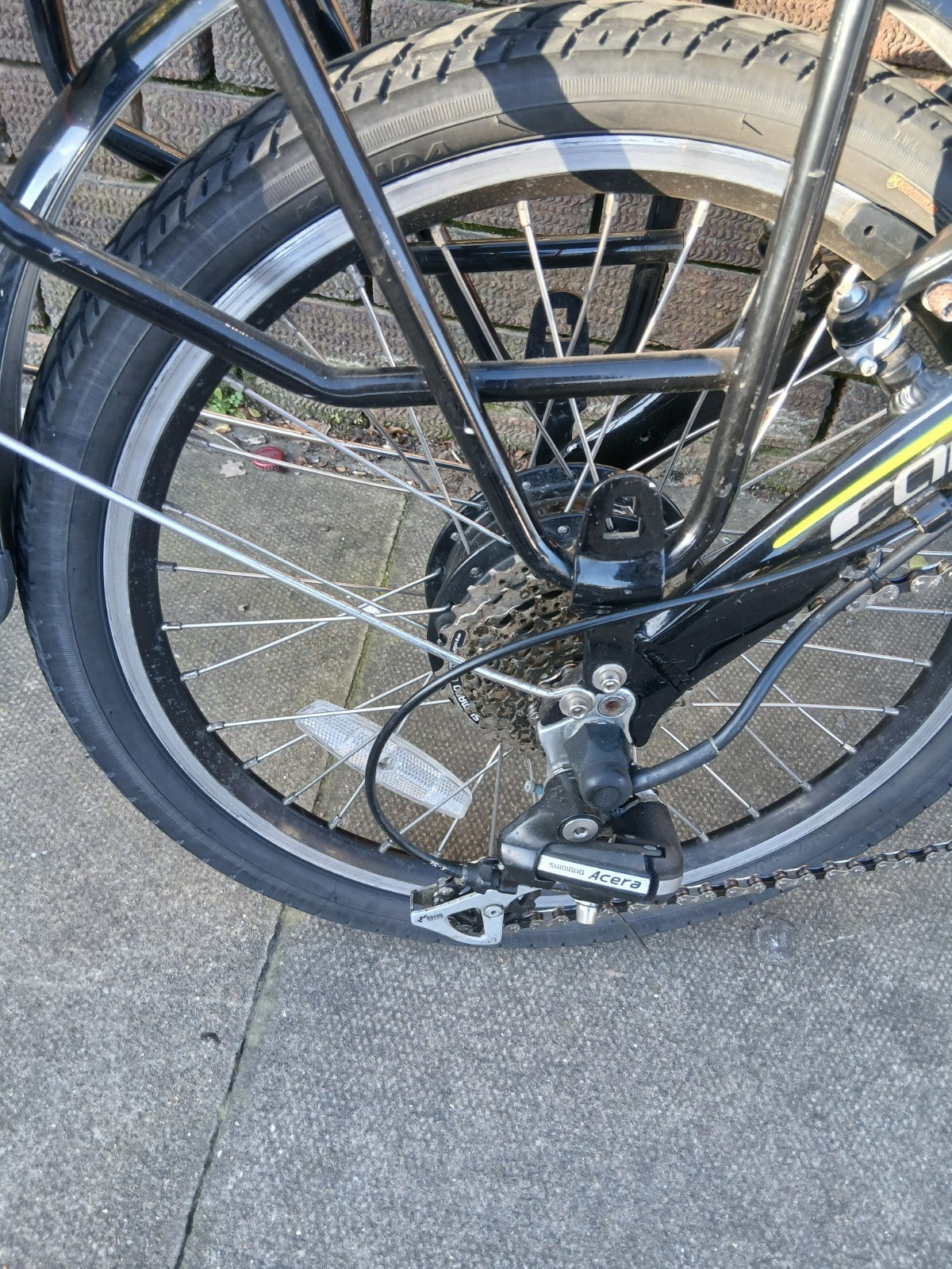 Carrera Intercity Unisex 8 Speed 20'' Wheels Compact Folding Bike