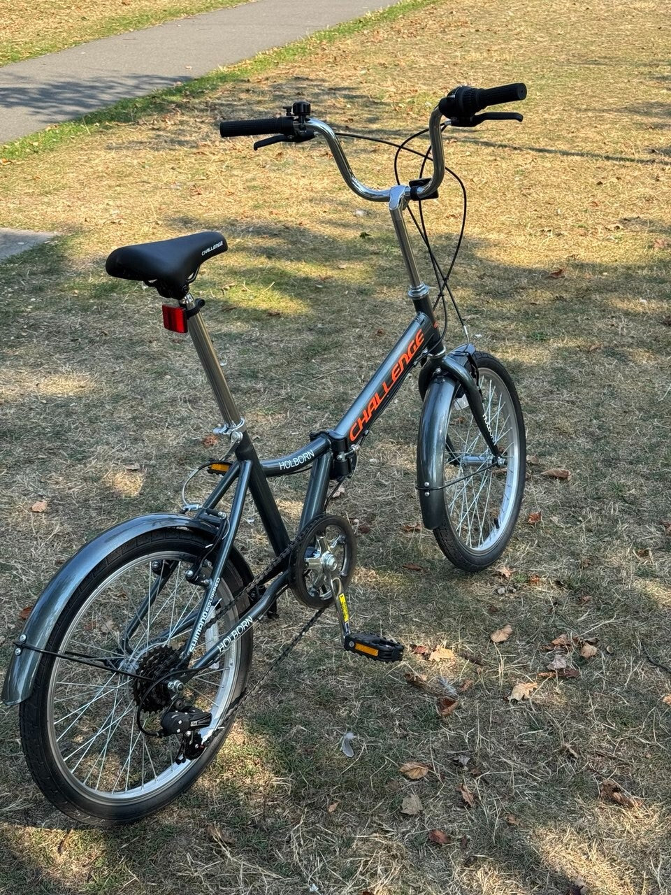 Challenge Holborn Folding Bike – Lightweight, Compact, and Perfect for Riding!