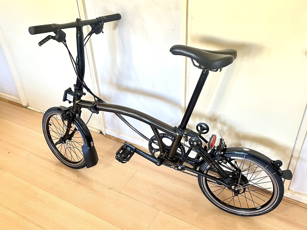 Brompton C Line Explore 6 Speed Folding Bike Low Handlebar Black/Golden Lacquer