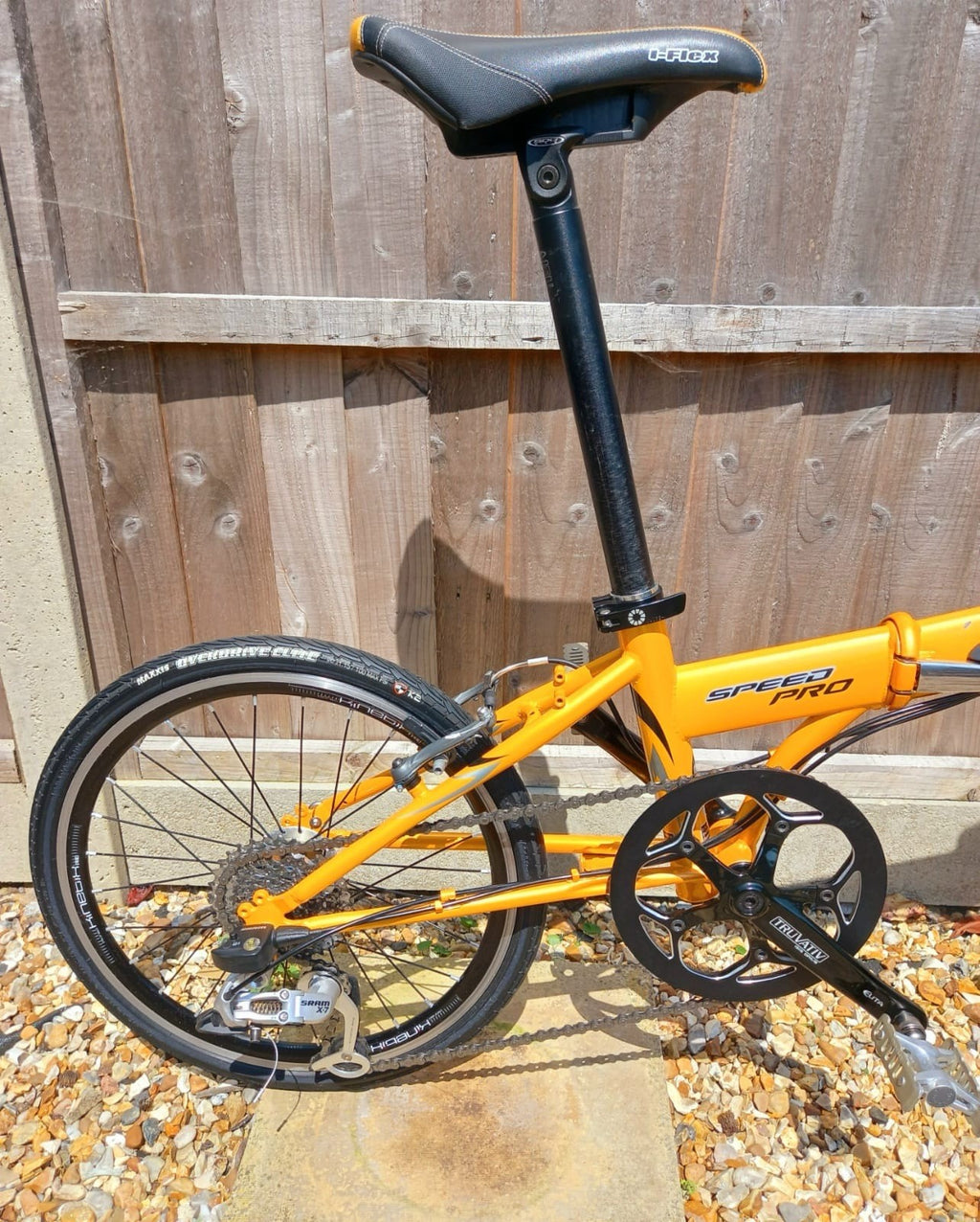 Dahon Speed Pro 24-Speed Folding Bike