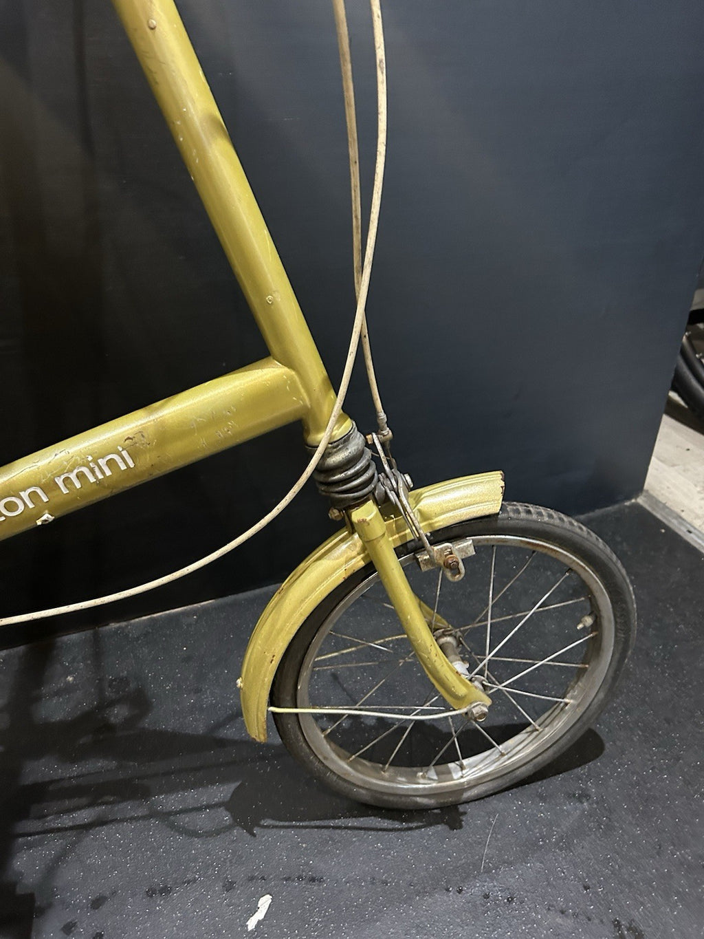 Moulton Mini Folding Bike 16in 1972 Steel 1 Speed Rack Mudguards Caliper