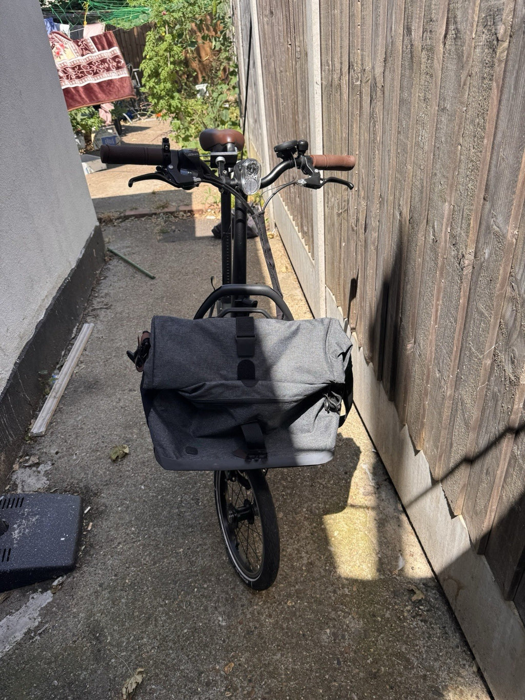 B'TWIN 20 1 sec folding bike