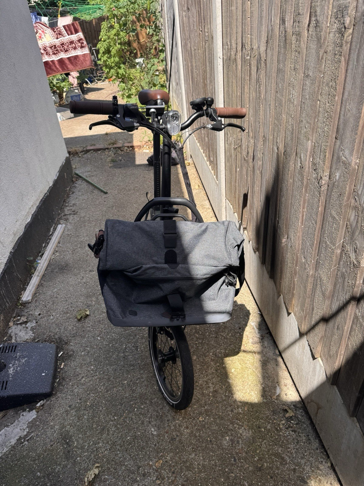 B'TWIN 20 1 sec folding bike