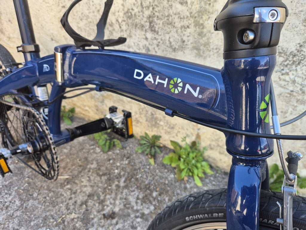 Dahon Mu P8 Custom Build Super Lightweight 9 Speed