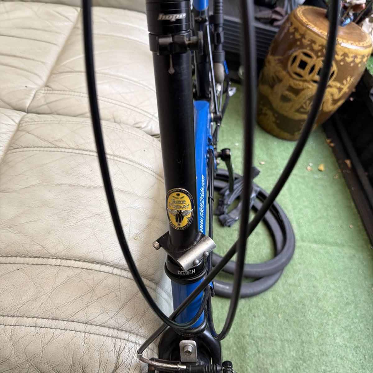 Bite Friday Folding Bike, 16 Inch Wheels ￼