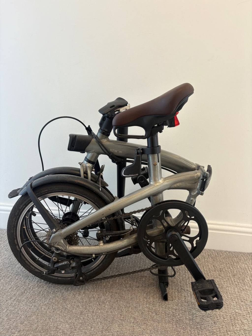 BTWIN tilt 900 folding bike in graphite