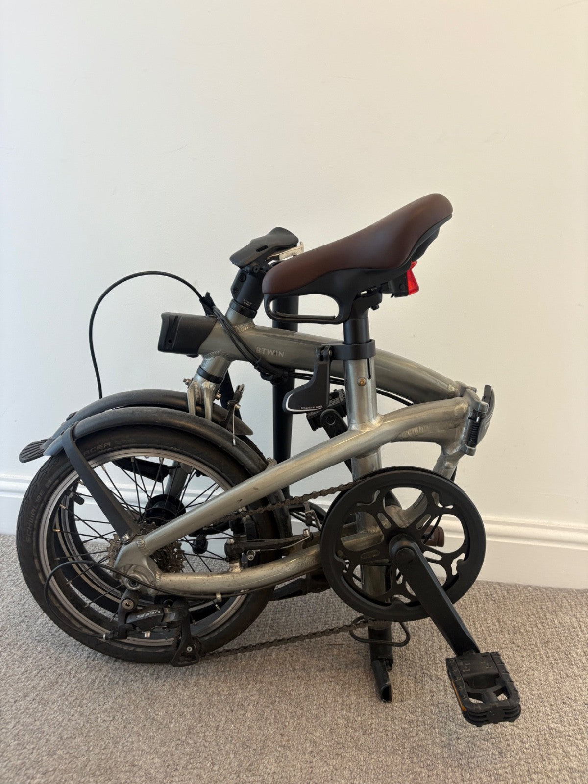BTWIN tilt 900 folding bike in graphite
