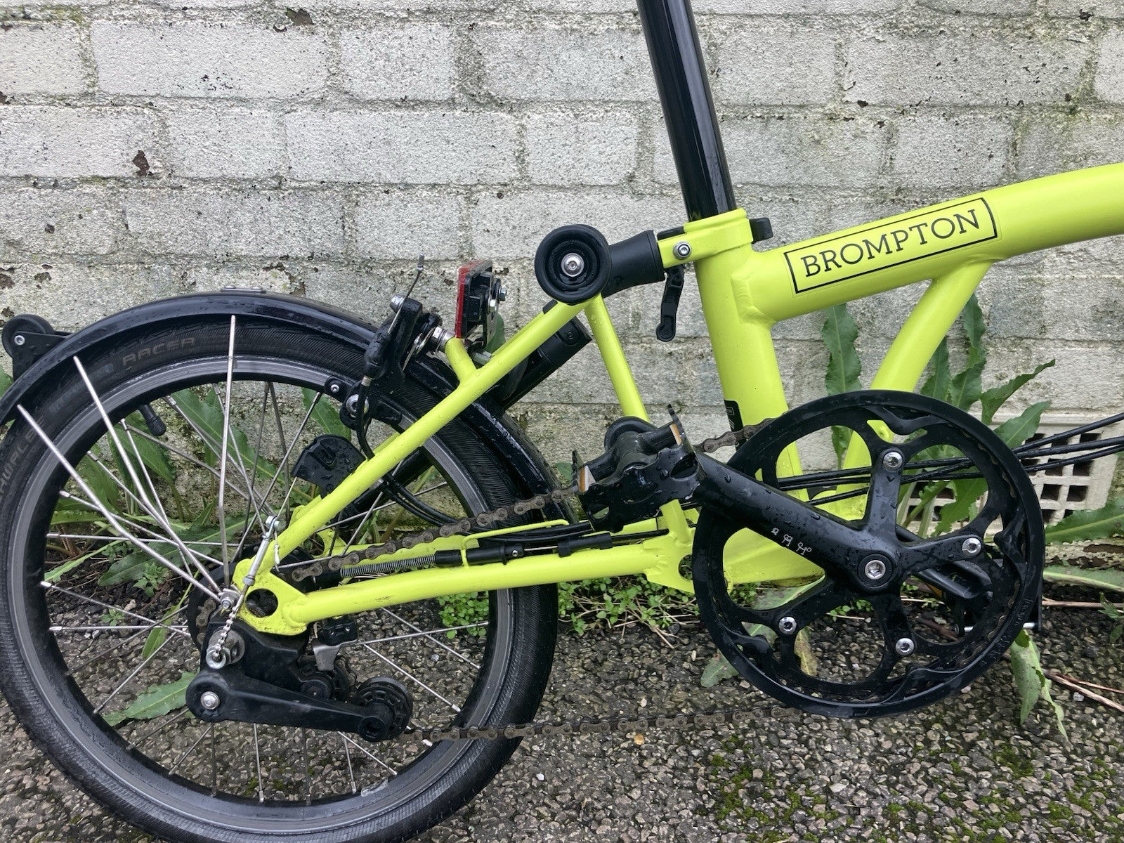Brompton C Line 6-Speed Yuzu Lime 2024
