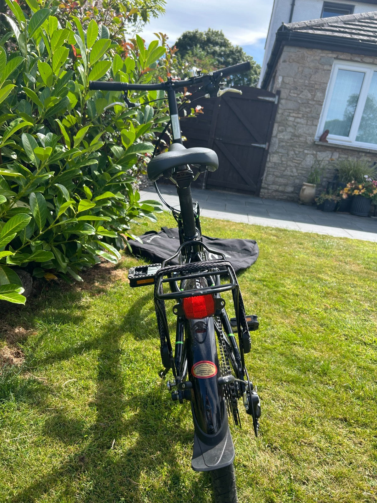 Dahon Vitesse D8 Aluminium Alloy Folding Bike (Tube-compatible)
