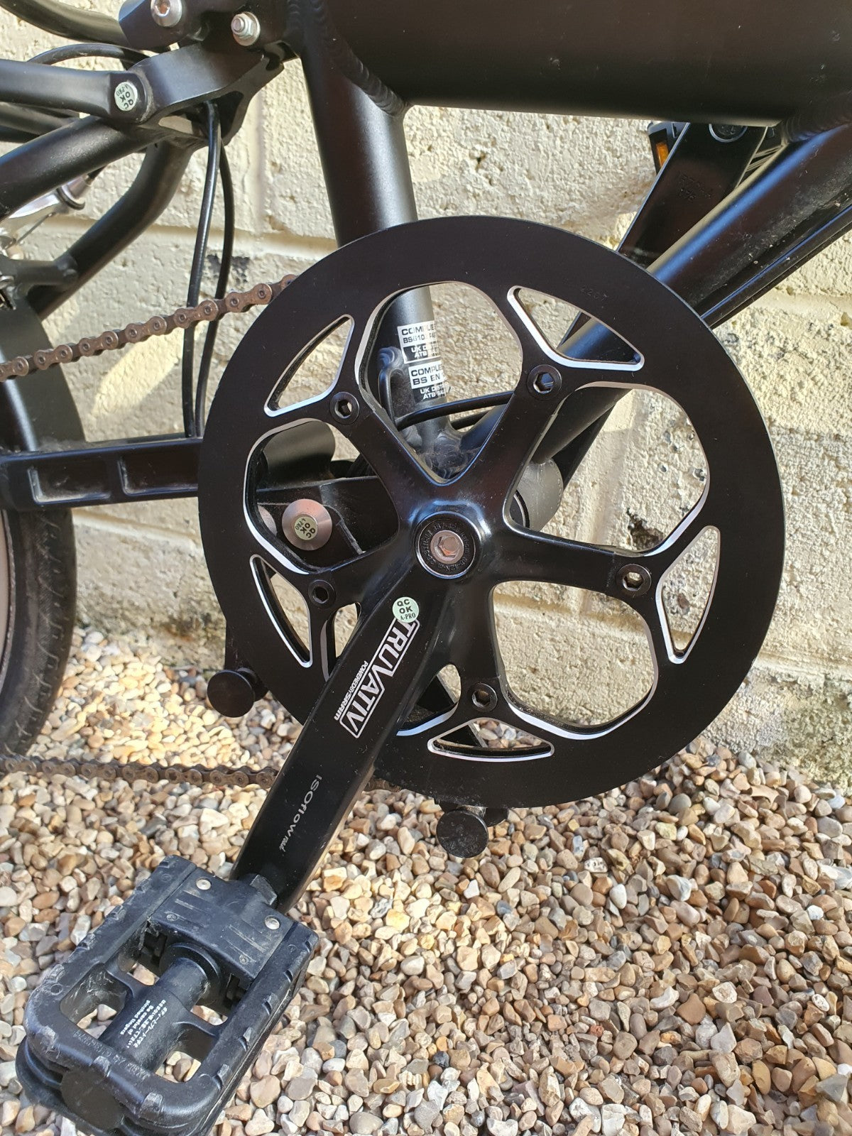 Mezzo D9  9-speed folding bicycle, black, very good condition, with carry bag.