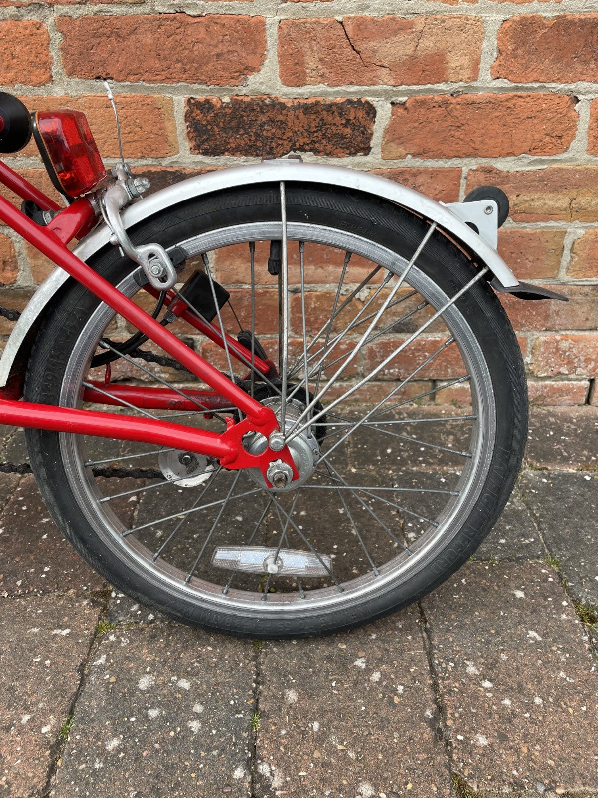 Brompton M3L Mk3 Folding Bike – April 2004 – Low Mileage – Good Condition - Red