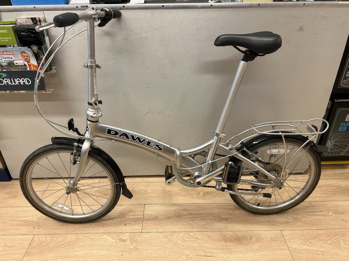 Used Dawes Kingpin Folding Lightweight Seatpost Pump Silver Traditional Bike