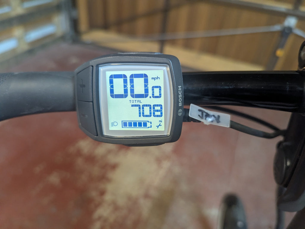 Tern Vektron S10 folding bike. Bosch Performance Line & Shimano Deore 10 gears