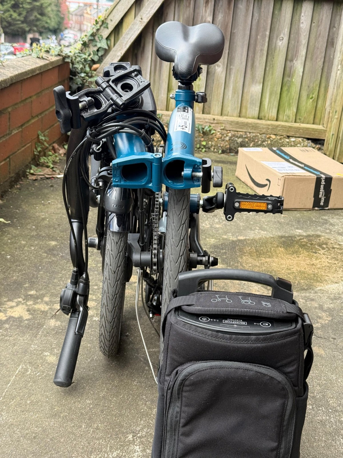 Brompton Electric C Line - 4 Speed - Mid Handlebar  Black Folding Bike RRP £2900