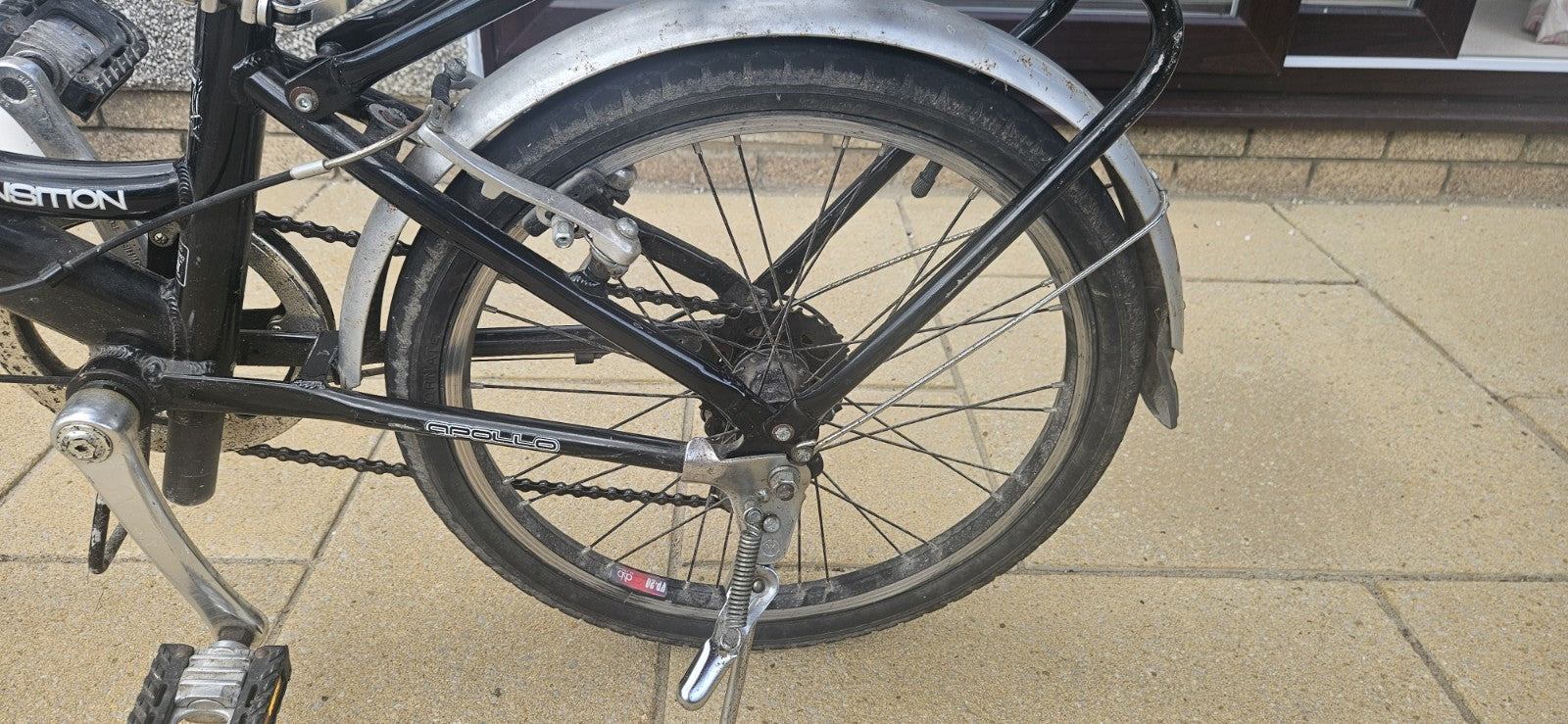 Apollo Transition Unisex Folding Bike 6-Speed Gears. Collection only  Chepstow