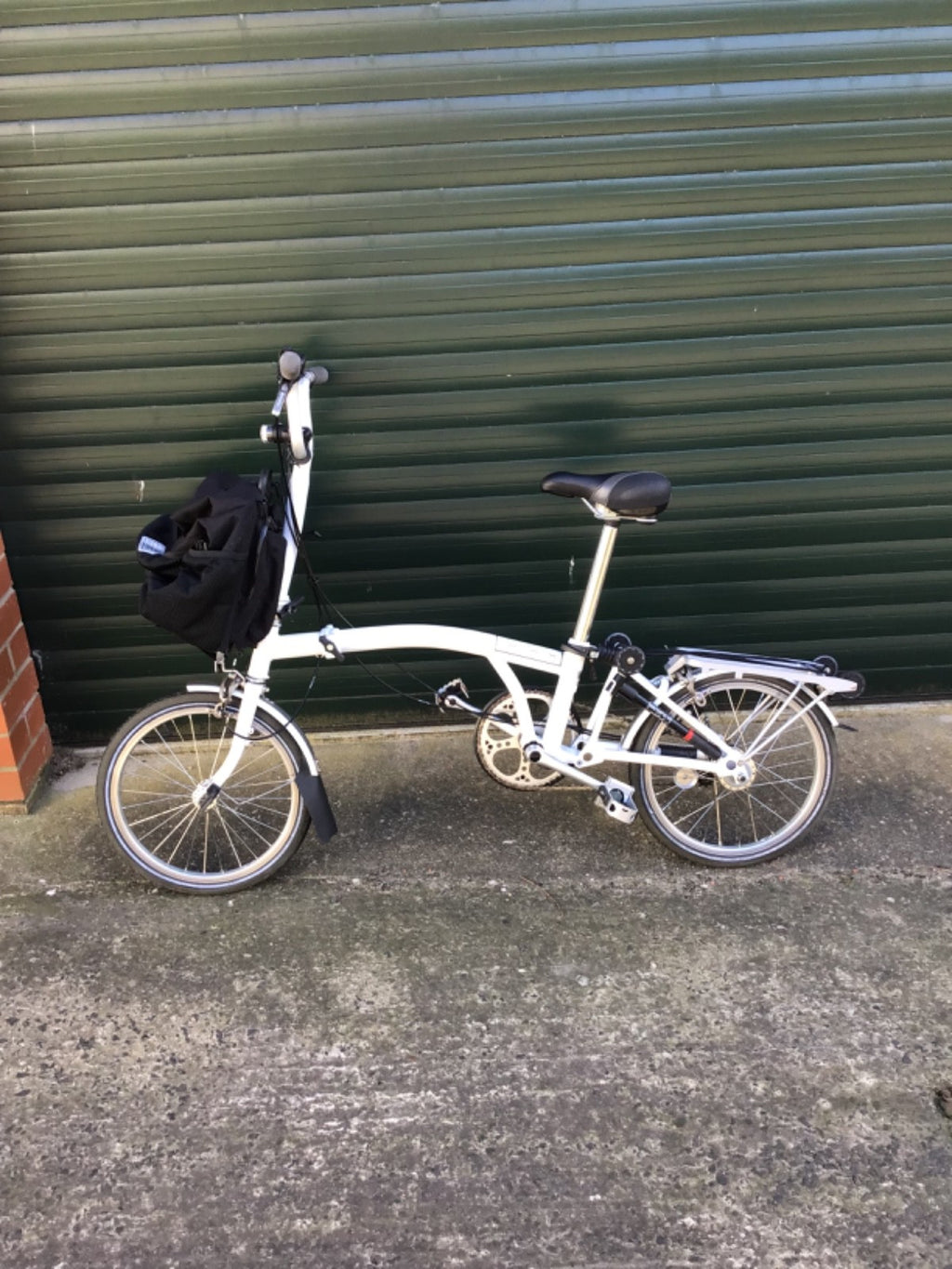 Brompton M3R C Line utility model, 3 Speed with rear rack .White in colour