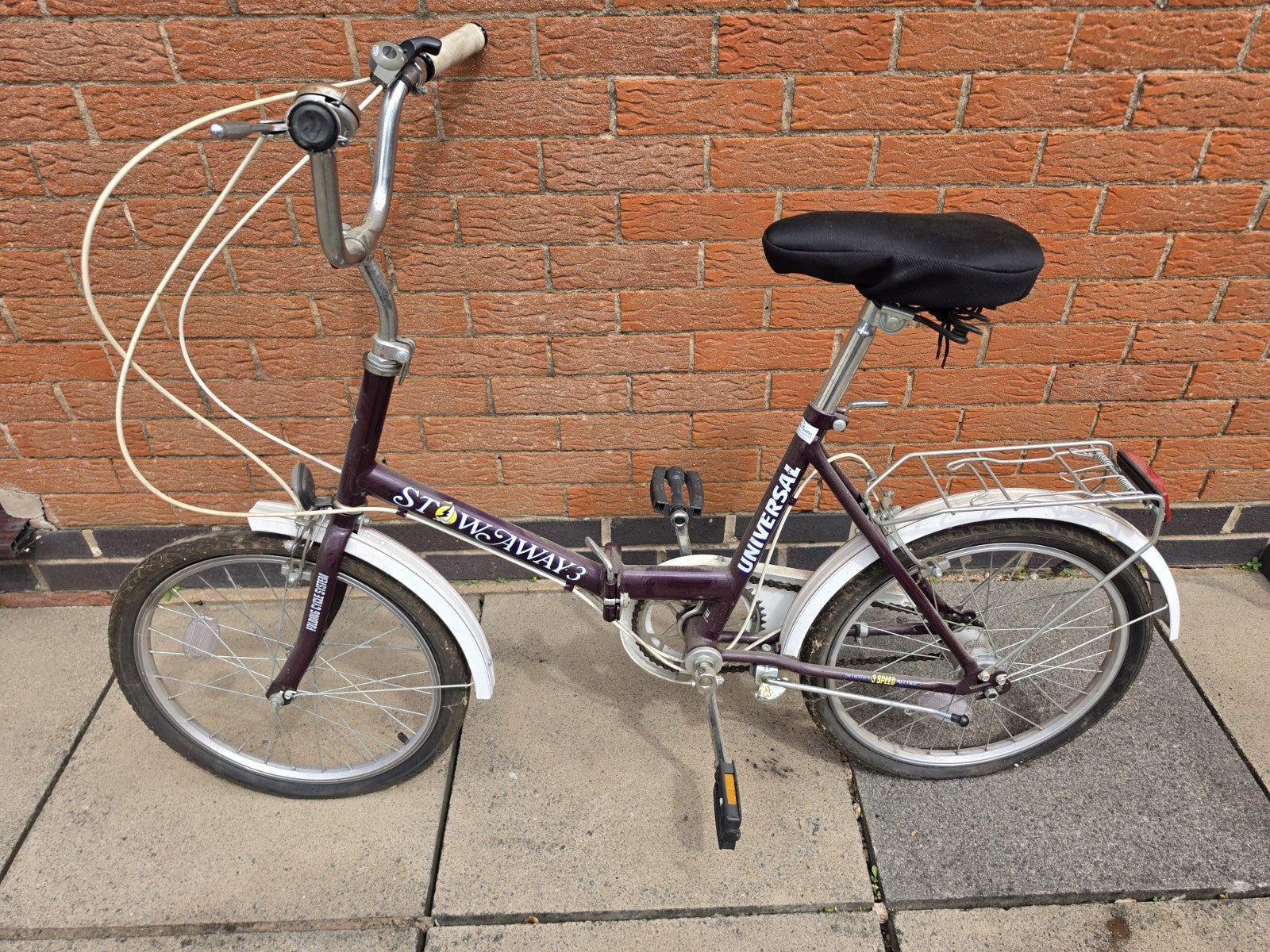 Universal Stowaway 3 20in Folding Bike Purple/White 3 Speed Hub Gears Rack