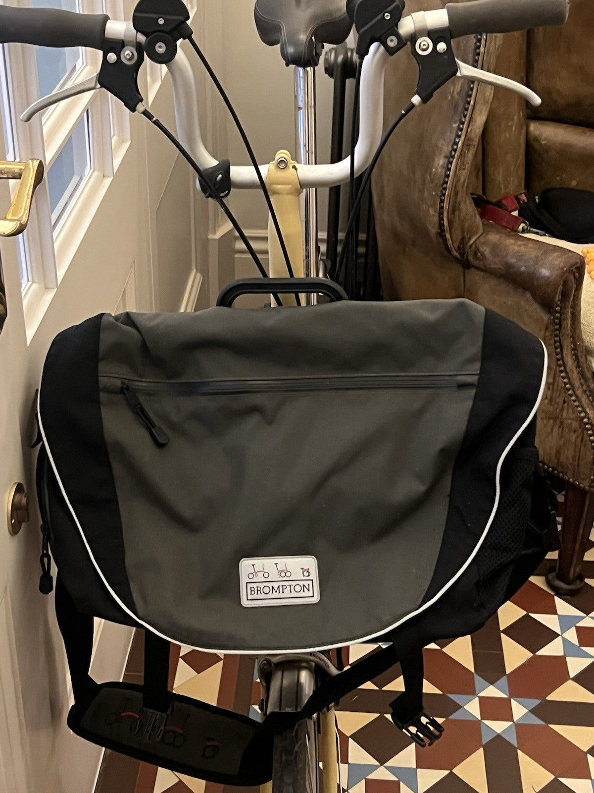 M6L Brompton 6 Gears (2013) Folding Bike Including Carry Bag