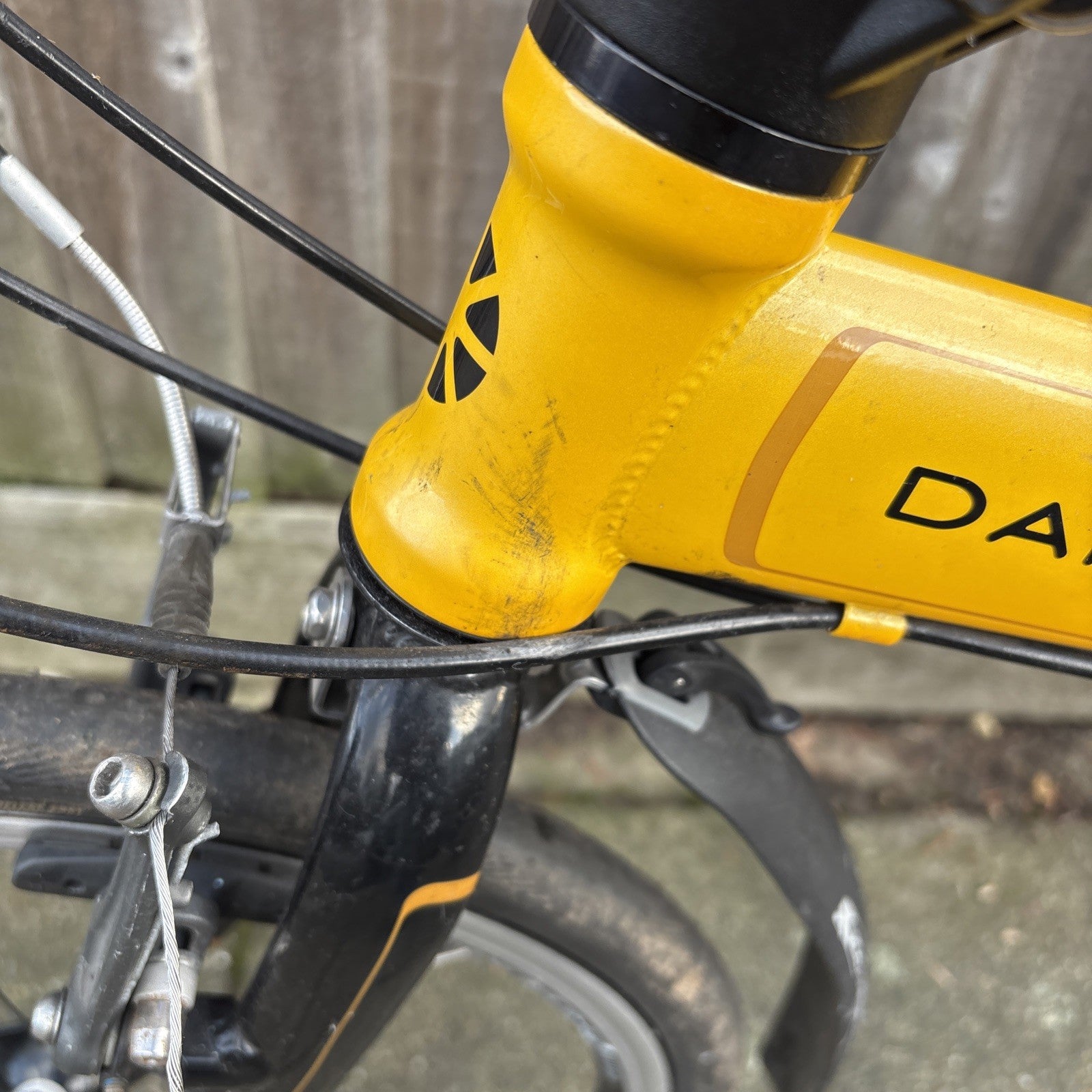 Dahon Speed Pro -7 Speed Folding Bike In Yellow