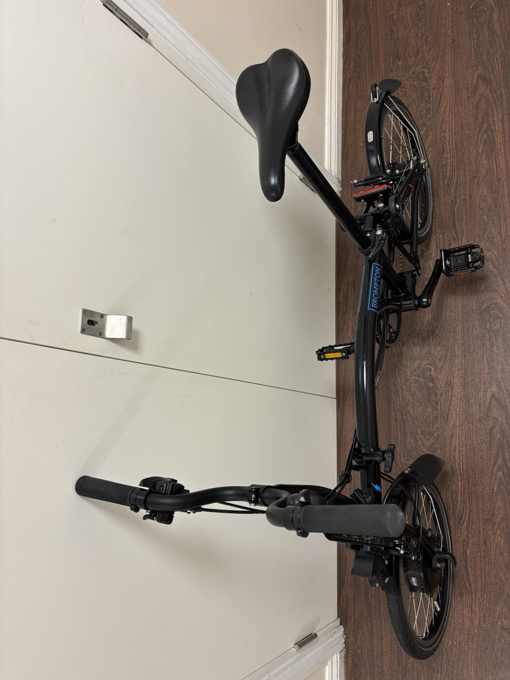 Brompton M6L Folding Bike (E) Black