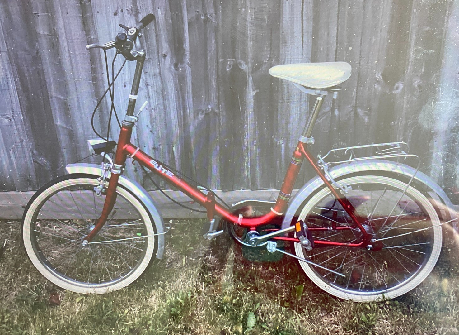 Cinzia Elite red folding bike