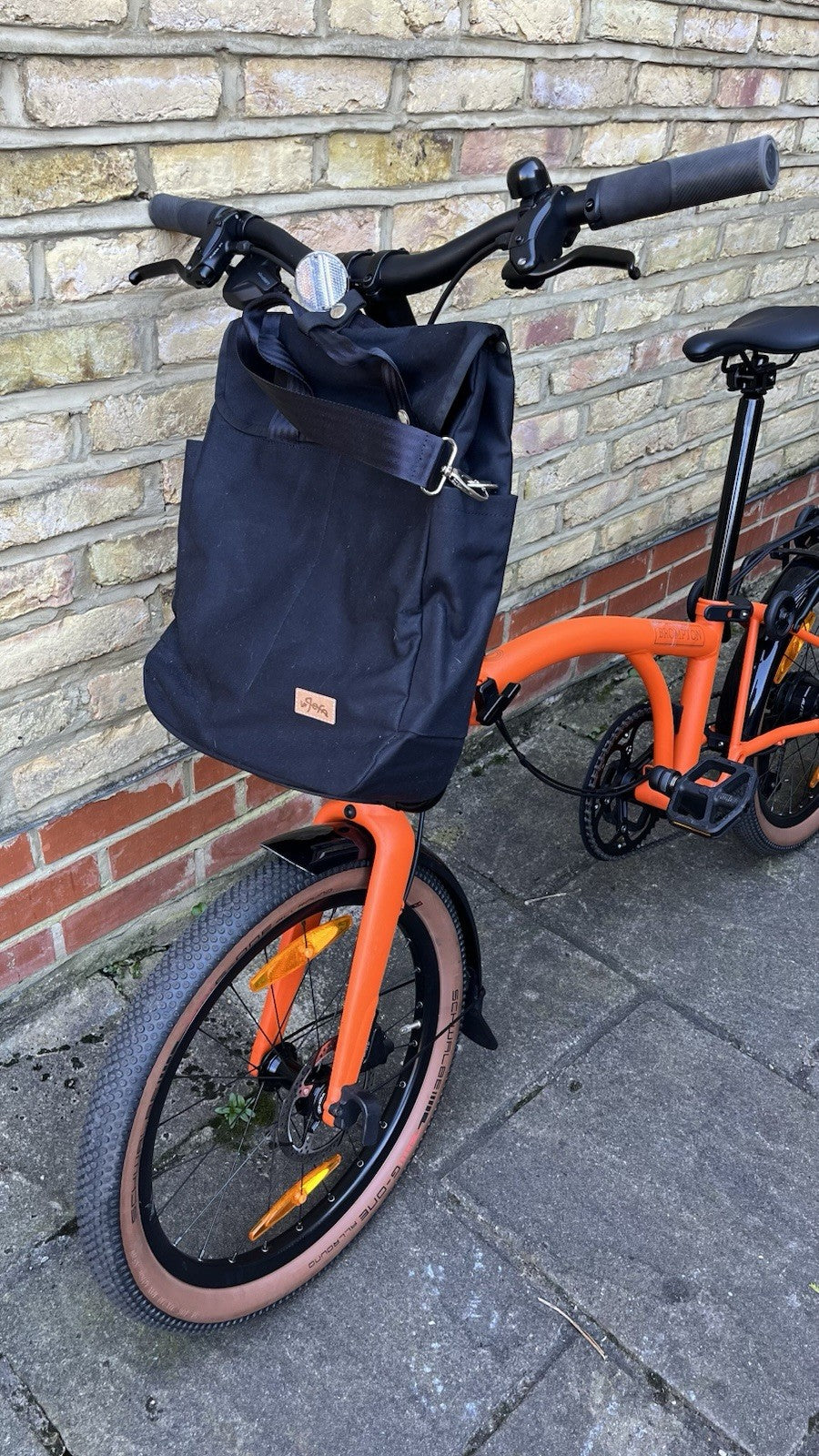 Brompton G Line 8-Speed Orange Folding Bike Brand New Never Used Large Handlebar