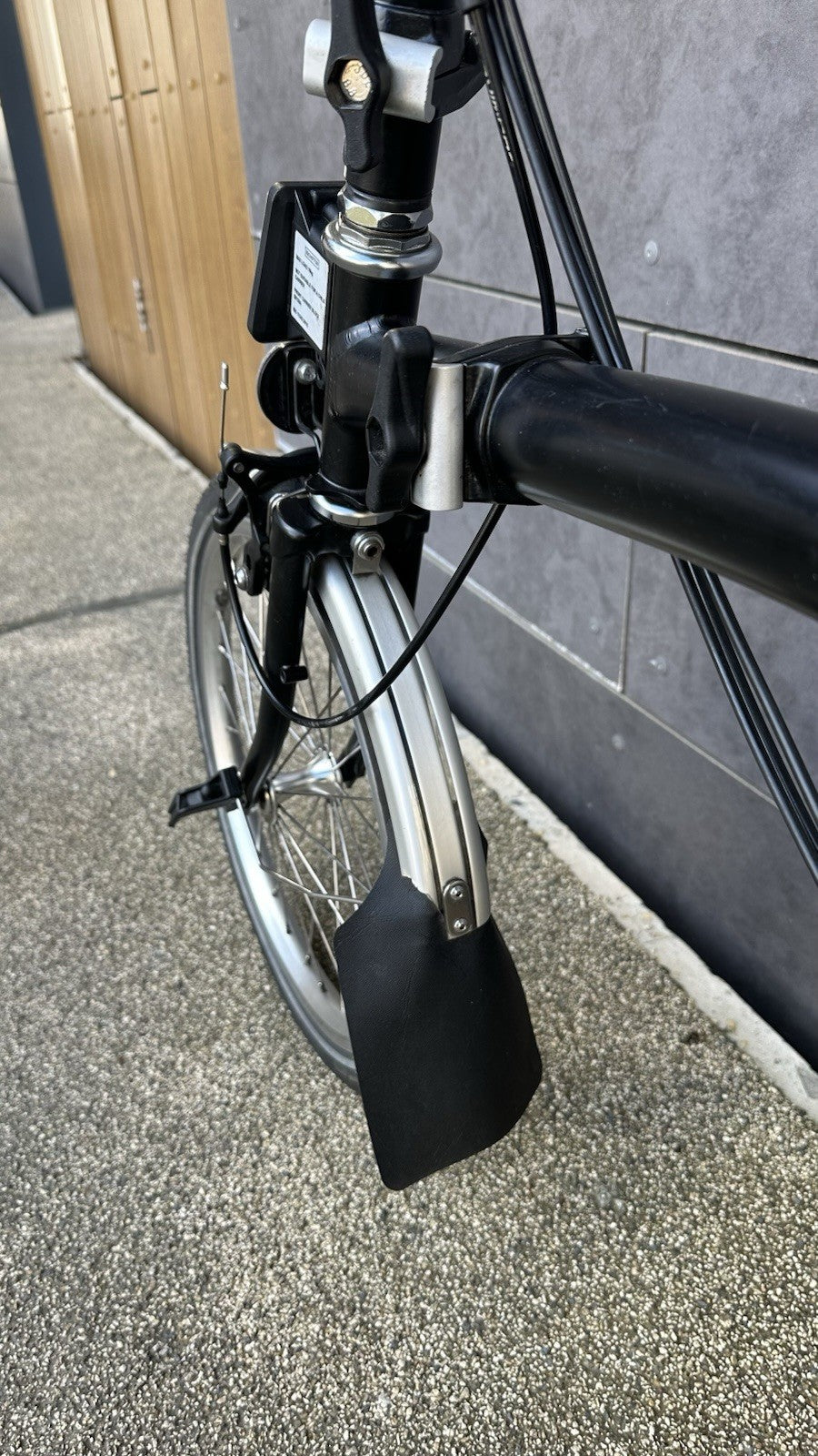 Brompton H6L Black (6 Speed) – 2021 - Fully Serviced, Excellent Cond + Extras