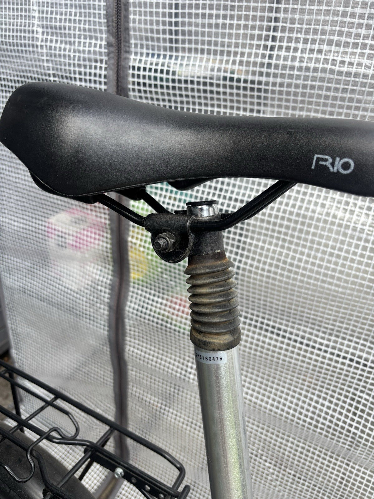 RUCK 20in Folding Bike 7 Speed Black/Silver V-Brakes Rear Rack Mudguards