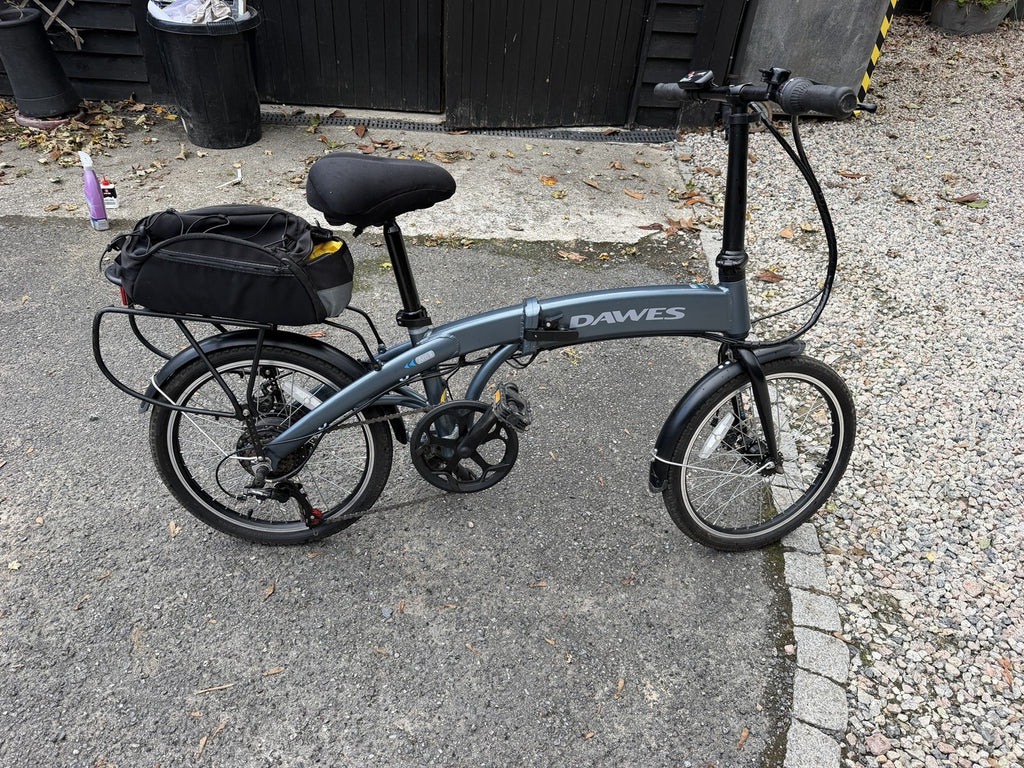 DAWES  Folding bike.