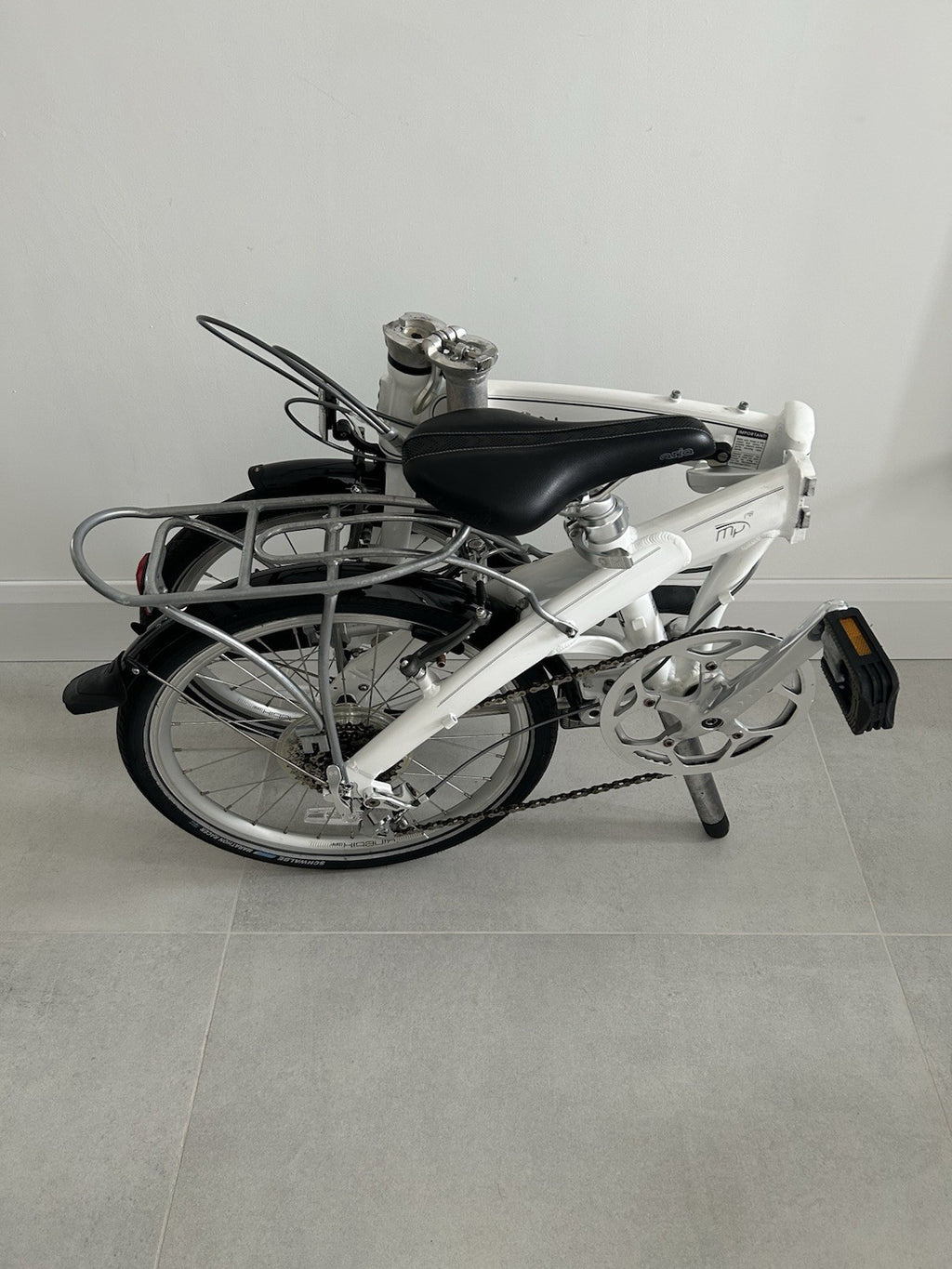 Dahon Mu P8 Folding Bike Unisex White (Excellent Condition)