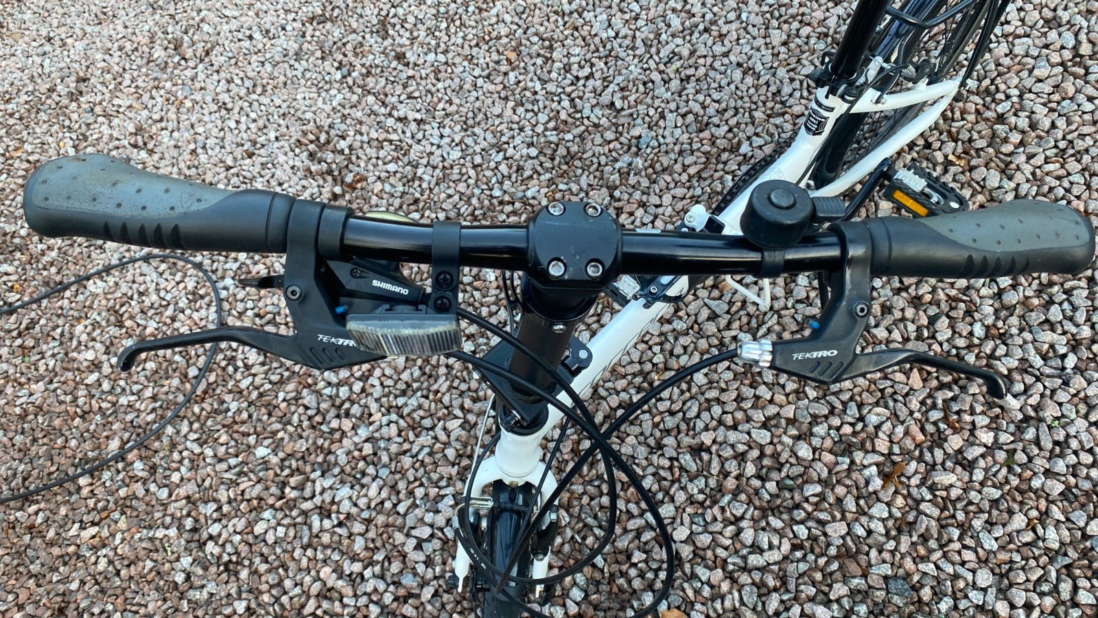 Carrera Transport 8-Gear Folding Bike Lightweight Aluminium