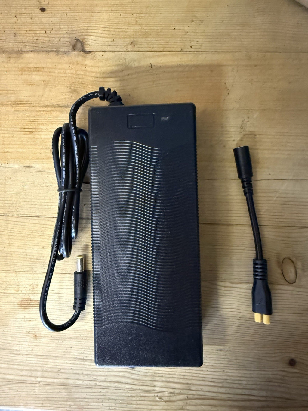 Swytch 3a Fast Charger Compatible With Air and Max Kits