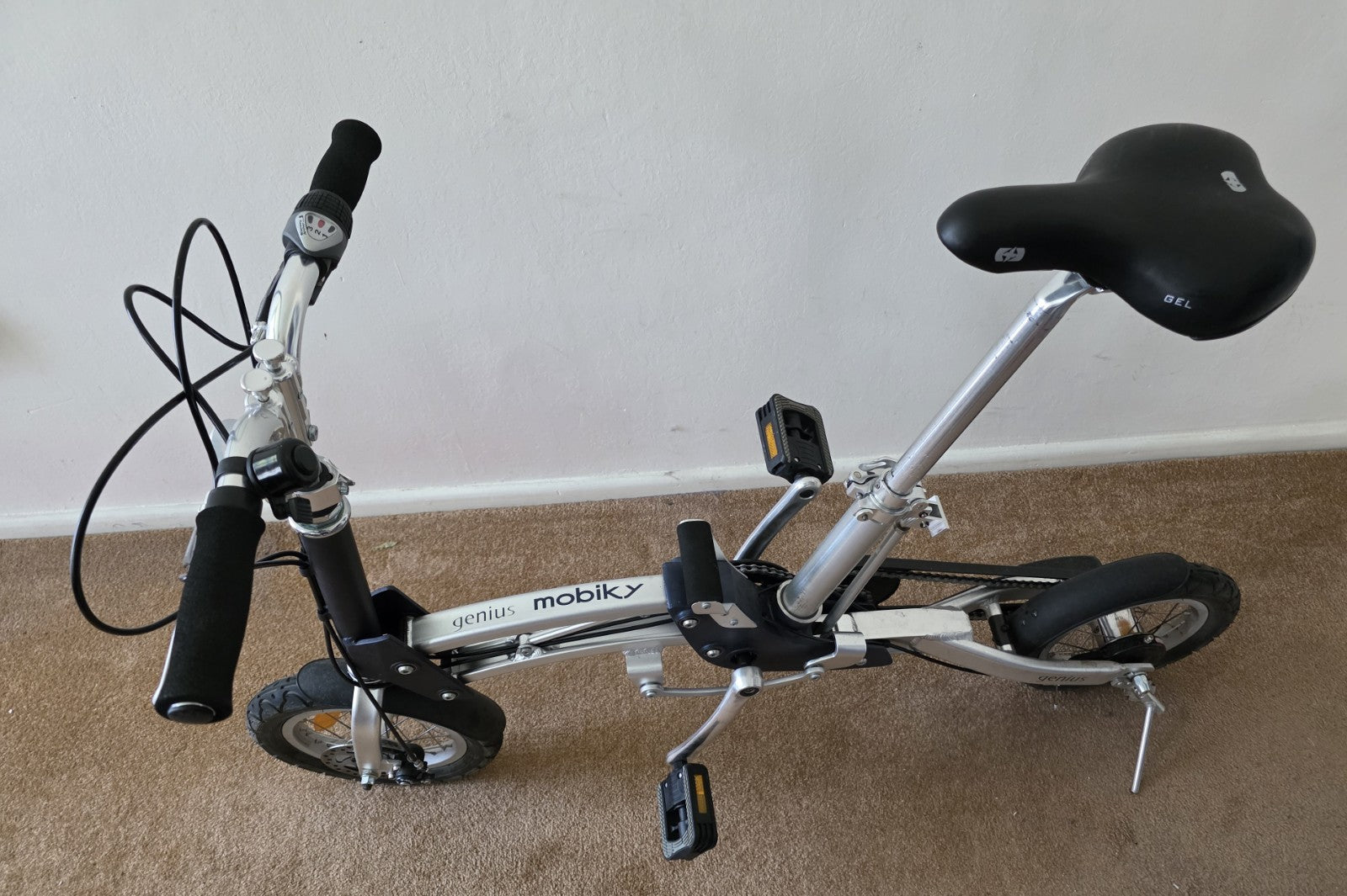 Mobiky Genius Folding Bike 16in Aluminium 1-Speed Mechanical Disc, Silver/Black