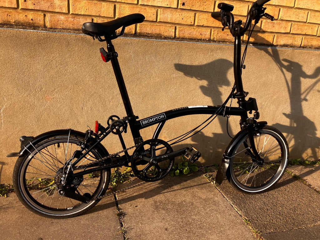 Brompton Folding Bike - C Line 12 Speed 2026 M Handlebar - Matt Black