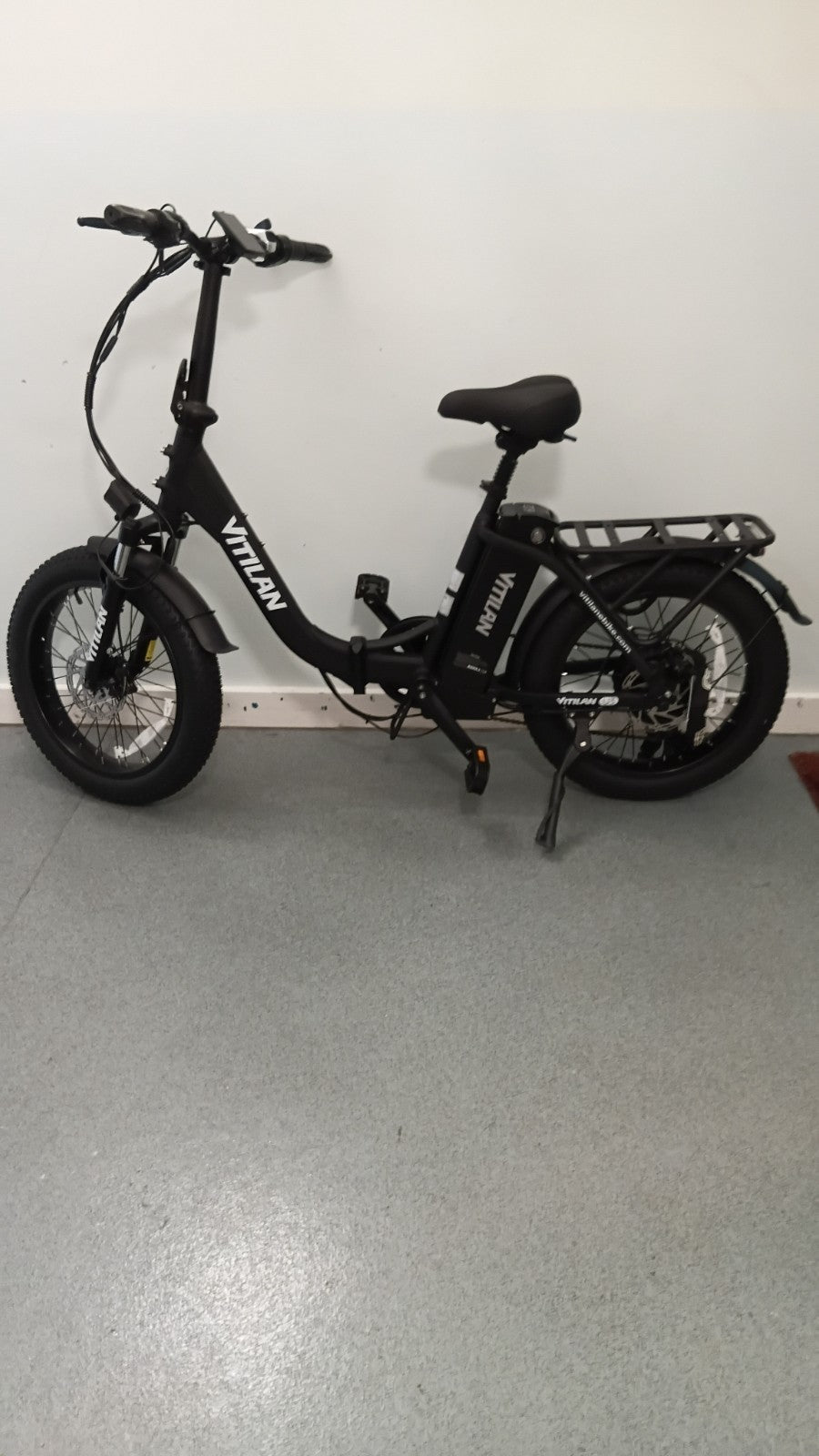 Vitilan U3 battery powered, folding bike