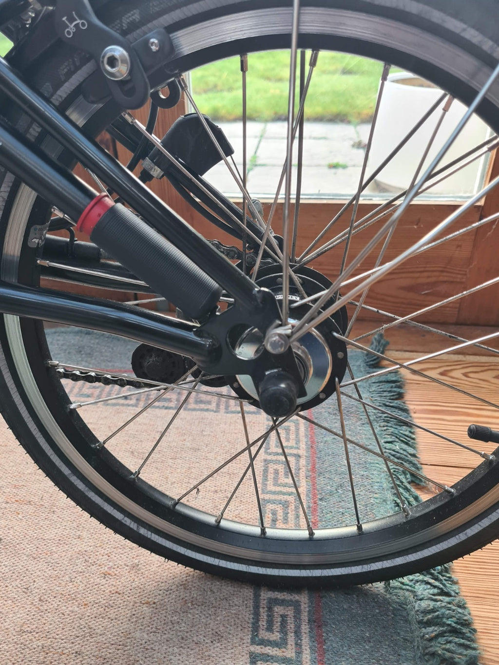 Brompton Electric C Line - 6 Speed - Mid Black + City bag