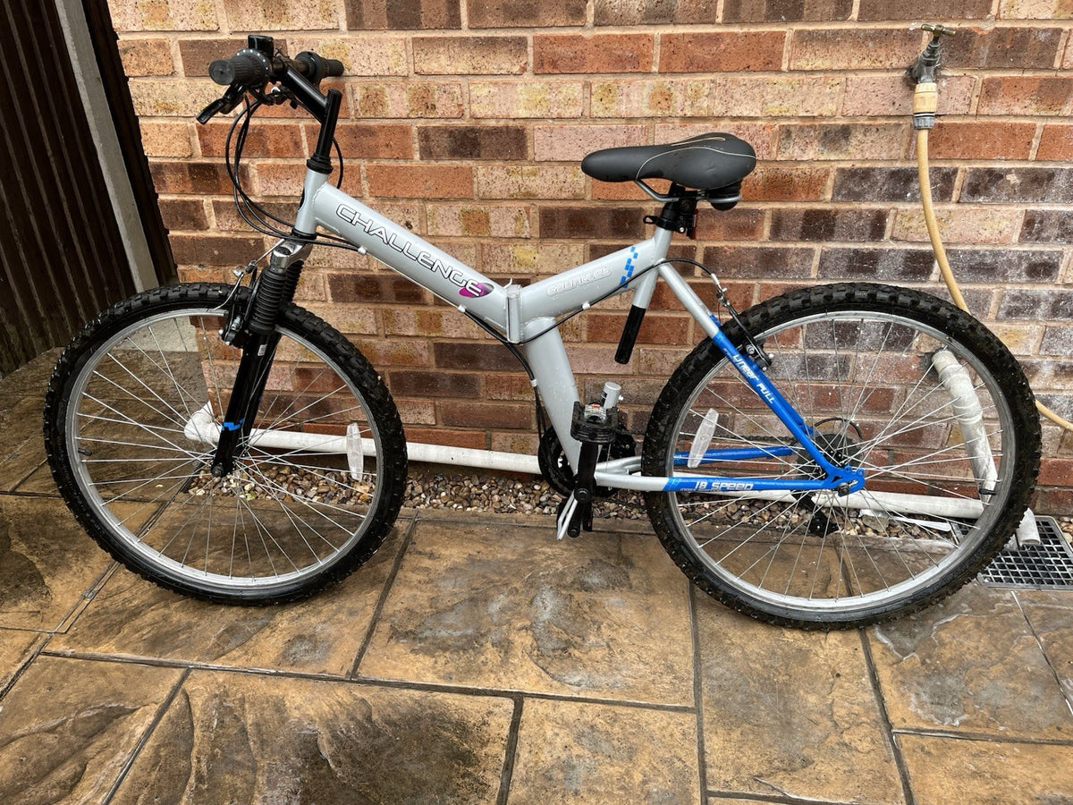 Challenge FOLD26F 26in Folding Mountain Bike 18 Speed Front Sus, V-Brake