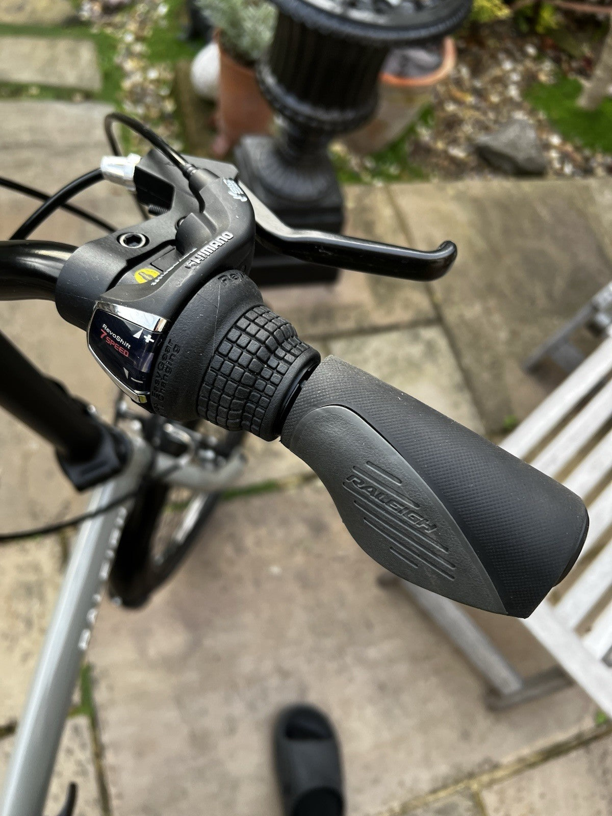 Raleigh Evo 2 Folding Bike 7-Speed