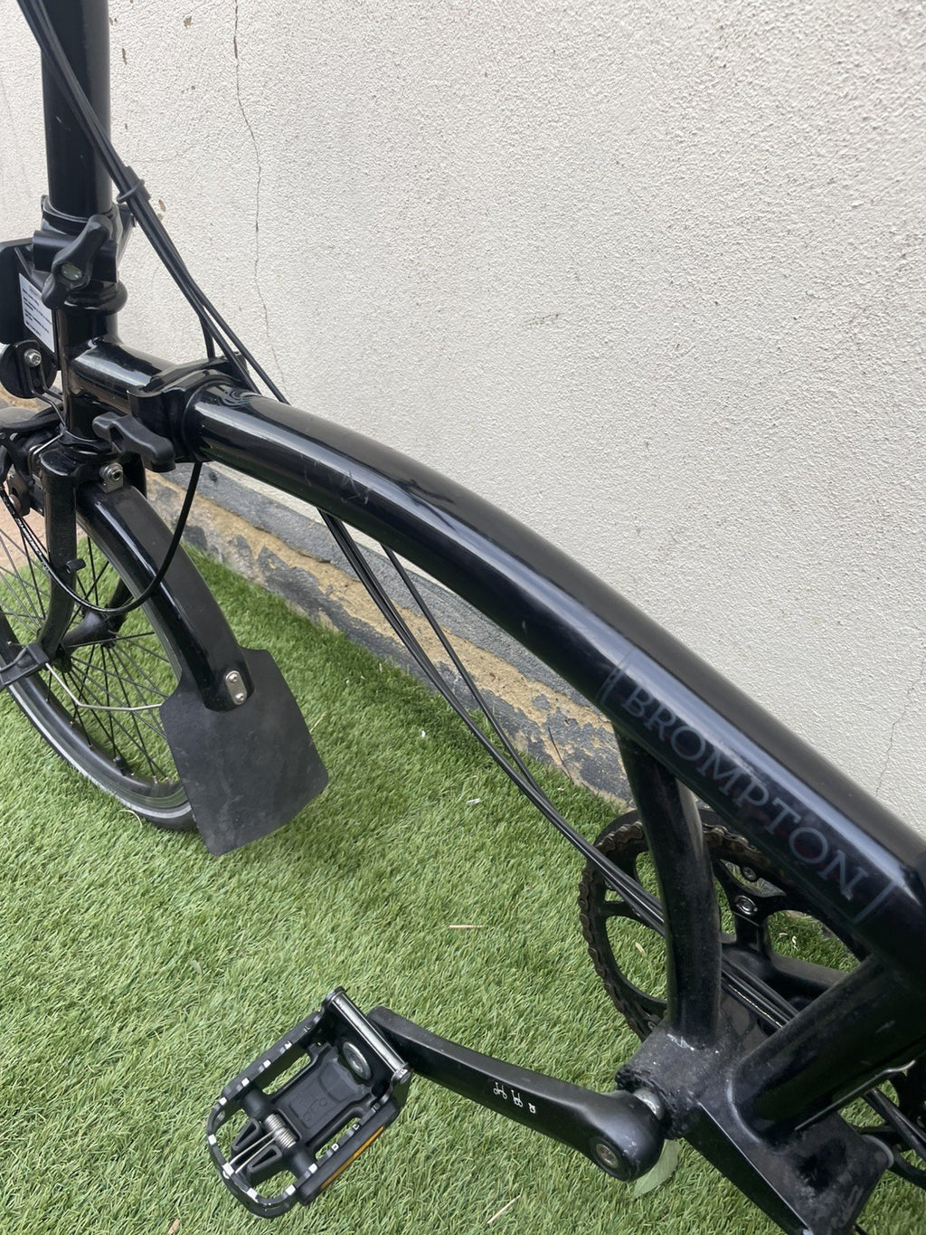 Brompton C Line M6L Black Edition Roller Rack 6‑Speed