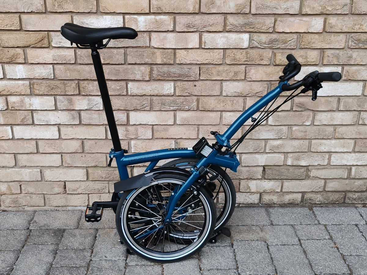 Brompton C Line 6 Speed 2025 Folding Bike Ocean Blue Pristine Condition